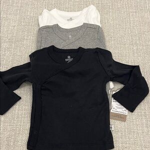 NEST Fragrances Trio Long Sleeve Tees - Black, Gray, White